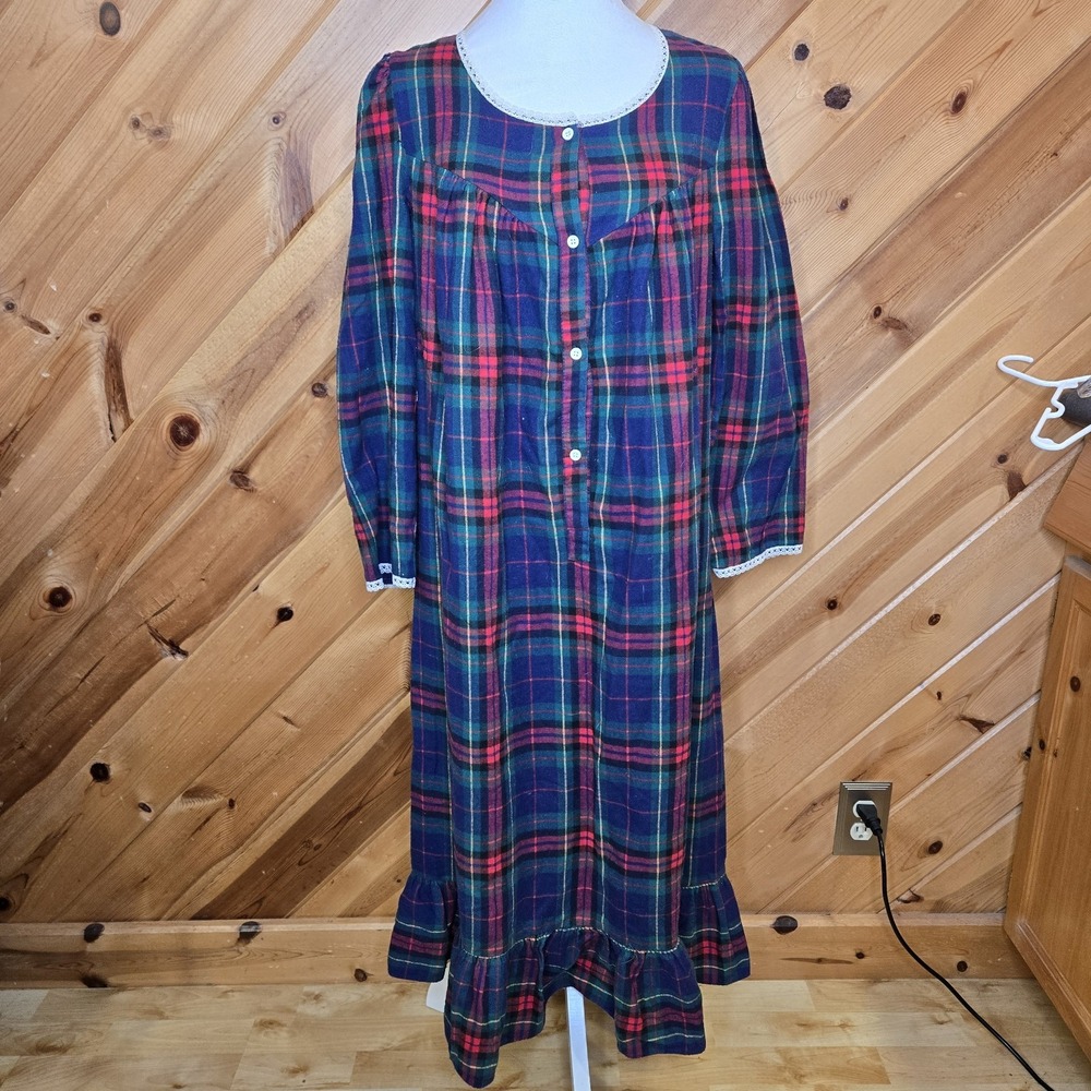 Vintage 80's Willow Creek Blue Red Fleece M Night Gown Prairie Christmas Cottage